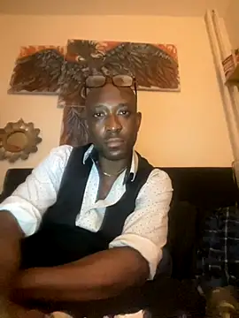 Snapshot of KingB8r chatting on 09-28-25, 03:45 KingB8r online show from 09-28-25, 03:45