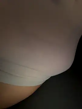 Snapshot of TheCinderella chatting on 11-11-25, 11:49 TheCinderella online show from 11-11-25, 11:49