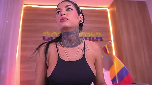 danna berlin  online show from 06-22-26, 07:55