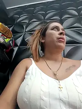 Latina sexy1 online show from 04-20-26, 08:32