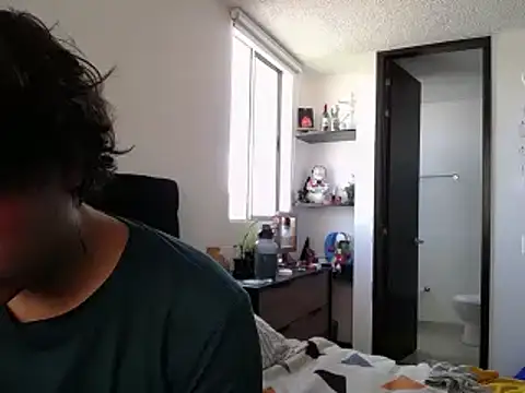 Santiago kiler online show from 02-04-25, 02:53