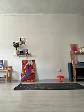 LeyaJohnson online show from 04-24-26, 11:34