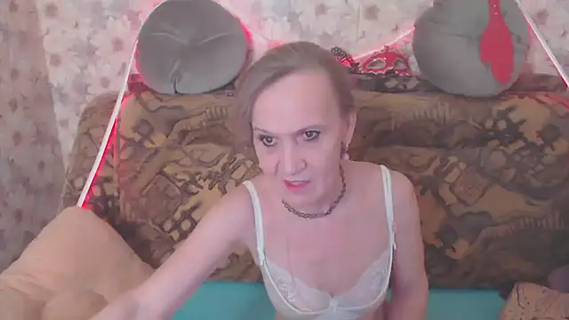 MissBekker online show from 04-18-26, 07:18