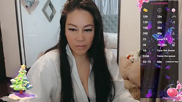 Snapshot of jlove_bss chatting on 12-02-24, 11:18 jlove bss online show from 12-02-24, 11:18