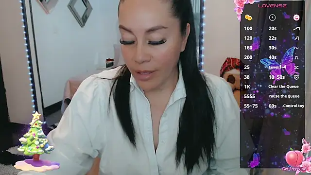 Snapshot of jlove_bss chatting on 12-05-24, 11:18 jlove bss online show from 12-05-24, 11:18