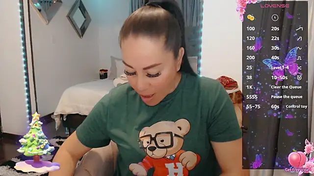 Snapshot of jlove_bss chatting on 12-15-24, 10:58 jlove bss online show from 12-15-24, 10:58