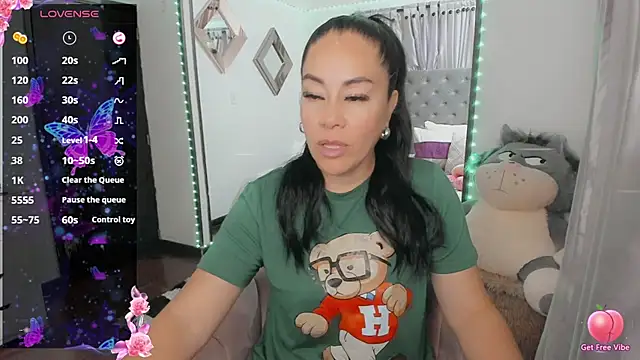 Snapshot of jlove_bss chatting on 01-22-25, 11:10 jlove bss online show from 01-22-25, 11:10