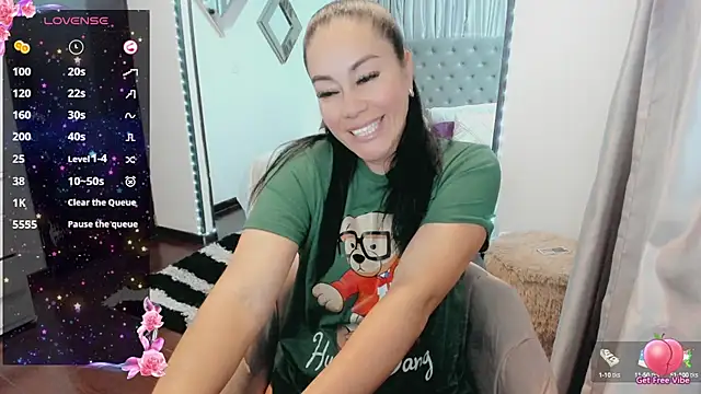 Snapshot of jlove_bss chatting on 01-31-25, 11:13 jlove bss online show from 01-31-25, 11:13