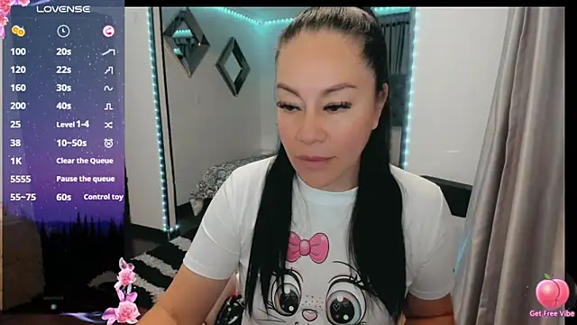 Snapshot of jlove_bss chatting on 02-12-25, 10:03 jlove bss online show from 02-12-25, 10:03