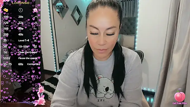 Snapshot of jlove_bss chatting on 02-16-25, 02:42 jlove bss online show from 02-16-25, 02:42