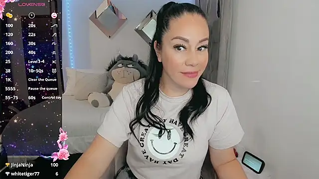 Snapshot of jlove_bss chatting on 03-16-25, 02:10 jlove bss online show from 03-16-25, 02:10