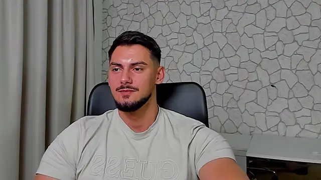 Snapshot of ClintMasters chatting on 10-23-25, 05:29 ClintMasters online show from 10-23-25, 05:29