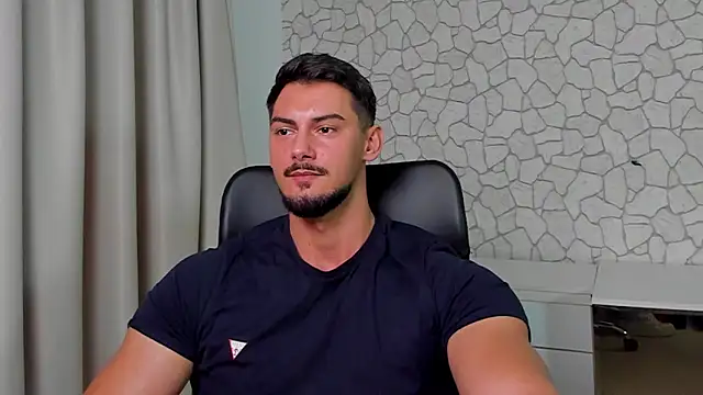 Snapshot of ClintMasters chatting on 11-19-25, 05:29 ClintMasters online show from 11-19-25, 05:29