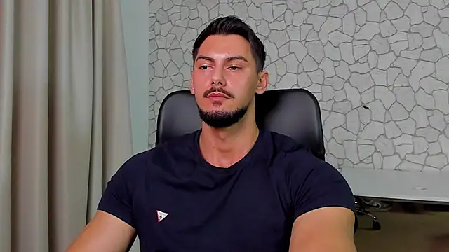 Snapshot of ClintMasters chatting on 11-23-25, 06:57 ClintMasters online show from 11-23-25, 06:57