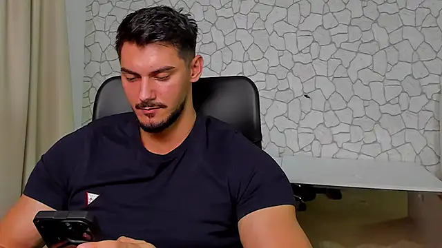 Snapshot of ClintMasters chatting on 12-02-25, 06:41 ClintMasters online show from 12-02-25, 06:41