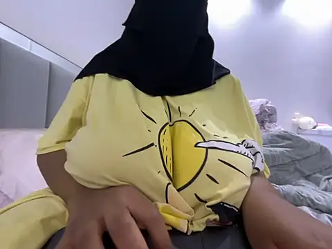 Submissive Arab online show from 02-22-25, 10:42