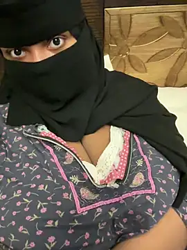 Submissive Arab online show from 03-01-25, 10:53