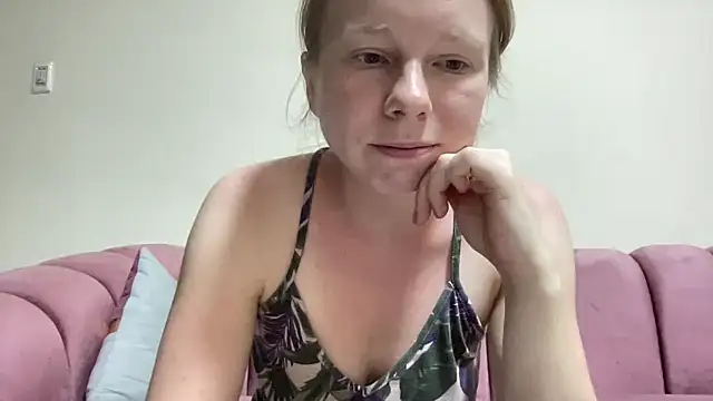 Snapshot of SweetLucy96 chatting on 09-29-25, 03:06 SweetLucy96 online show from 09-29-25, 03:06