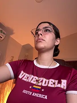  Niah  online show from 02-04-26, 08:58