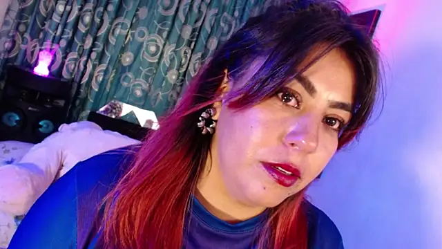 gatuwildhott online show from 12-19-25, 08:38