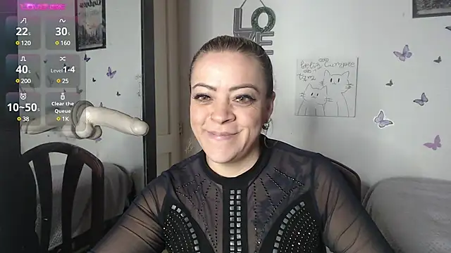 Snapshot of LIila28six chatting on 02-15-25, 12:26 LIila28six online show from 02-15-25, 12:26