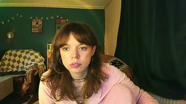 ClancyMorissey online show from 10-31-25, 06:20