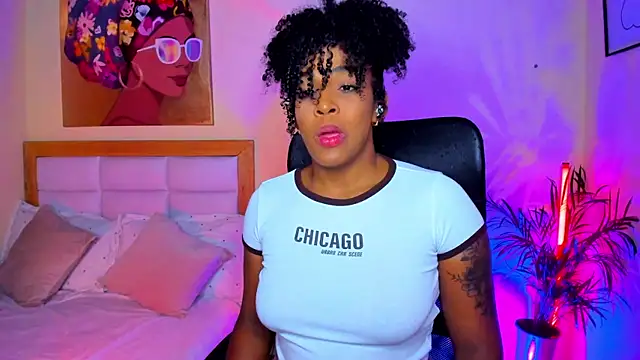 AitanaBrown  online show from 04-04-26, 03:42