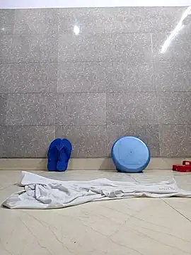 Snapshot of Pink_head_dick chatting on 12-04-24, 04:21 Pink head dick online show from 12-04-24, 04:21