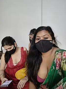 cutee  crazy online show from 06-08-26, 02:06