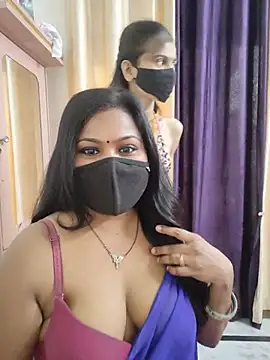 Snapshot of cutee__crazy chatting on 07-22-26, 01:14 cutee crazy online show from 07-22-26, 01:14