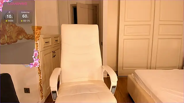 Snapshot of Sury_01 chatting on 09-13-25, 02:17 Sury 01 online show from 09-13-25, 02:17