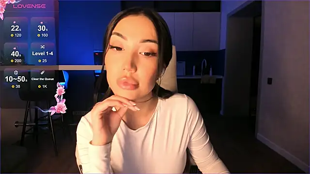 Snapshot of Sury_01 chatting on 11-05-25, 09:04 Sury 01 online show from 11-05-25, 09:04