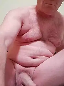 Hans04051972 online show from 12-18-24, 10:24