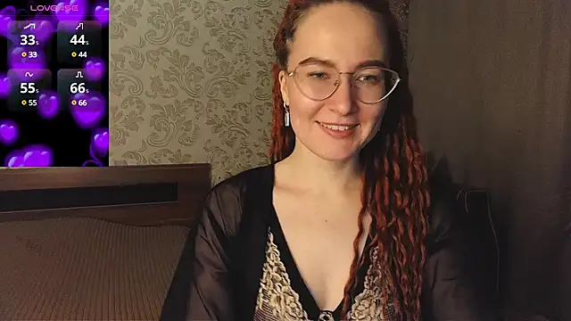 Snapshot of AgnesGraham chatting on 02-22-25, 10:09 AgnesGraham online show from 02-22-25, 10:09