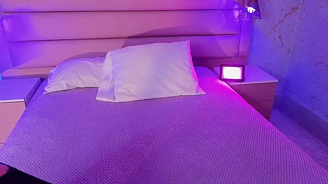 Evangelyne 1 online show from 04-20-26, 03:37