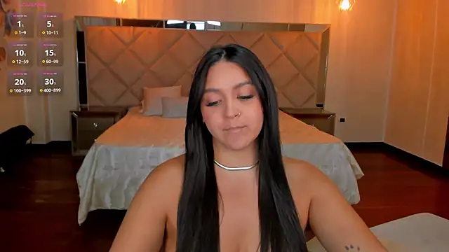 ToriCrossX online show from 02-06-25, 12:54