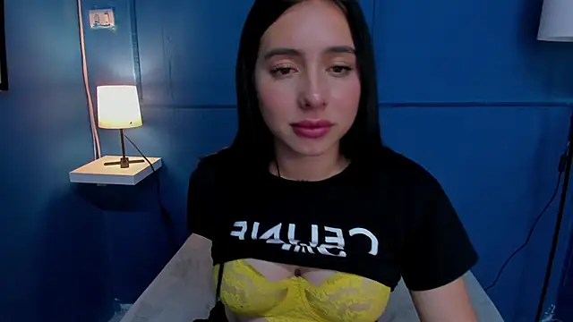 Snapshot of isabella_jade chatting on 01-06-25, 09:43 isabella jade online show from 01-06-25, 09:43