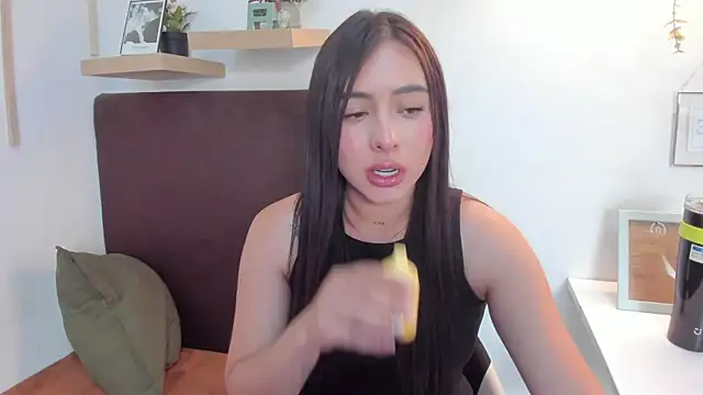 Snapshot of isabella_jade chatting on 01-25-25, 08:21 isabella jade online show from 01-25-25, 08:21