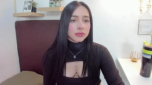 Snapshot of isabella_jade chatting on 02-12-25, 07:56 isabella jade online show from 02-12-25, 07:56
