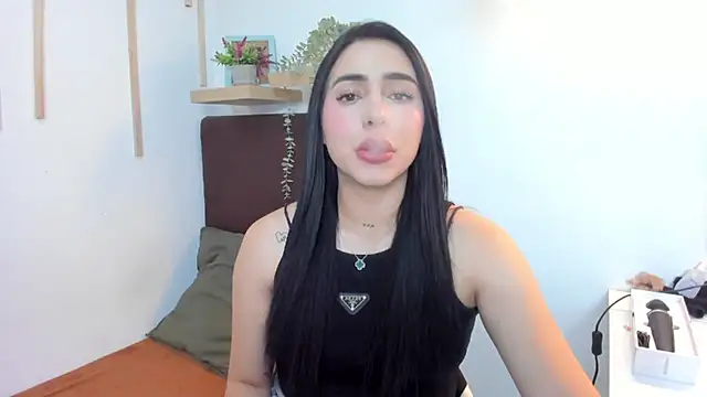 Snapshot of isabella_jade chatting on 03-11-25, 06:19 isabella jade online show from 03-11-25, 06:19