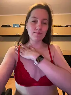 Snapshot of Nicole-Ray chatting on 03-19-25, 05:30 Nicole-Ray online show from 03-19-25, 05:30