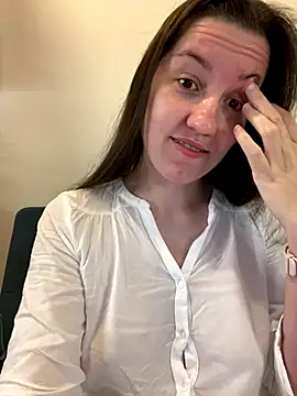 Snapshot of Nicole-Ray chatting on 11-09-25, 08:23 Nicole-Ray online show from 11-09-25, 08:23