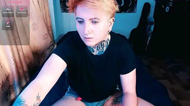 Marieblueeyes online show from 11-04-25, 07:13