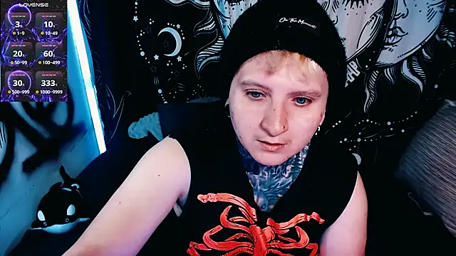 Snapshot of Marieblueeyes chatting on 05-06-26, 11:10 Marieblueeyes online show from 05-06-26, 11:10