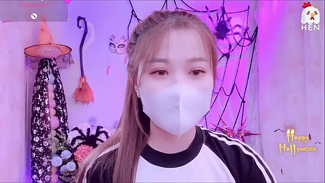 hen237 online show from 10-25-25, 09:42