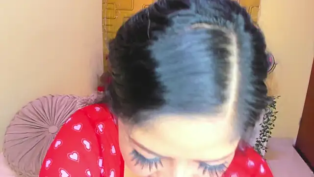 Julia Haye online show from 04-10-26, 04:50