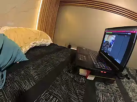 elvis0966 online show from 04-30-26, 04:52