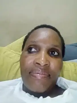 Snapshot of Nonelela chatting on 12-13-25, 07:53 Nonelela online show from 12-13-25, 07:53