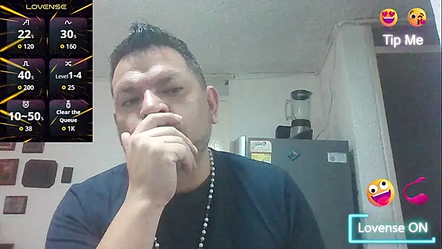 Snapshot of SexDiffrent chatting on 11-20-25, 08:08 SexDiffrent online show from 11-20-25, 08:08