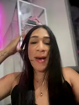 Ashly Miller online show from 11-11-25, 07:36